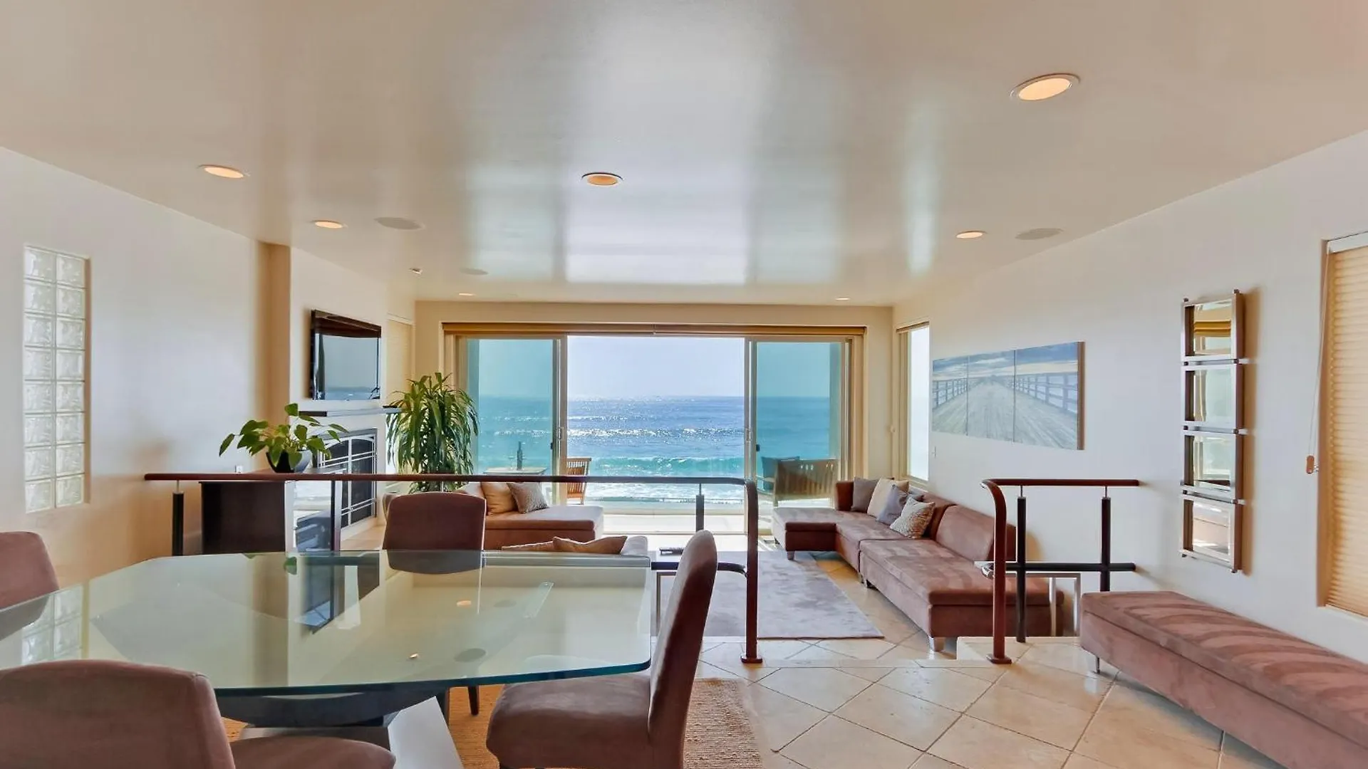 B5120 La Jolla Oceanfront * San Diego