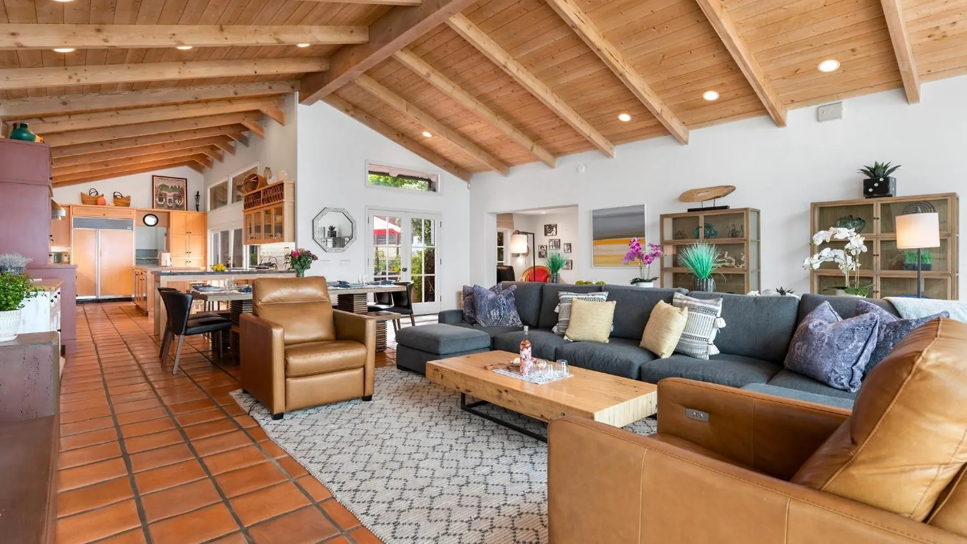 B5250 Playa Vista Beachfront San Diego