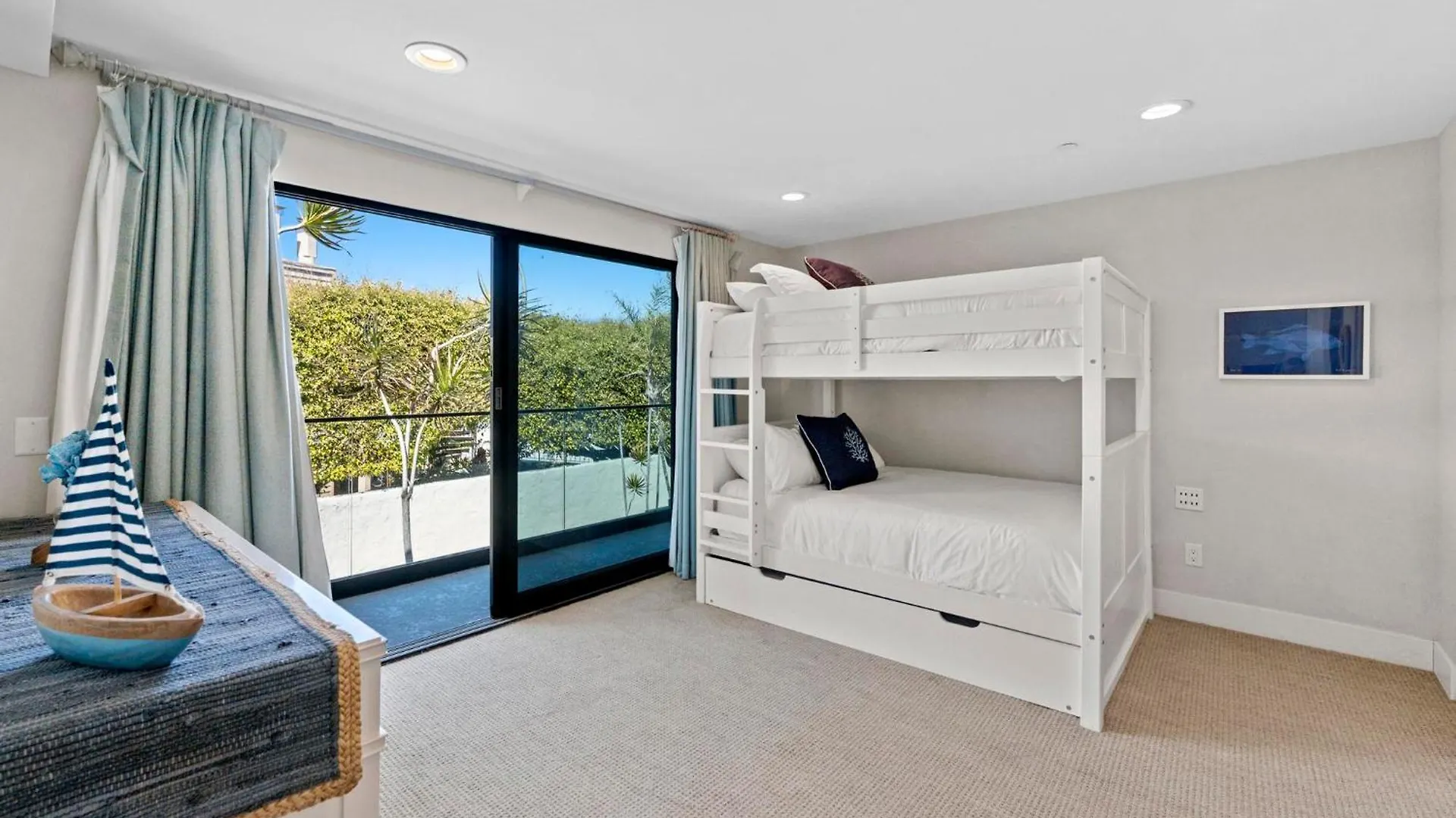B5396 Bayside Retreat