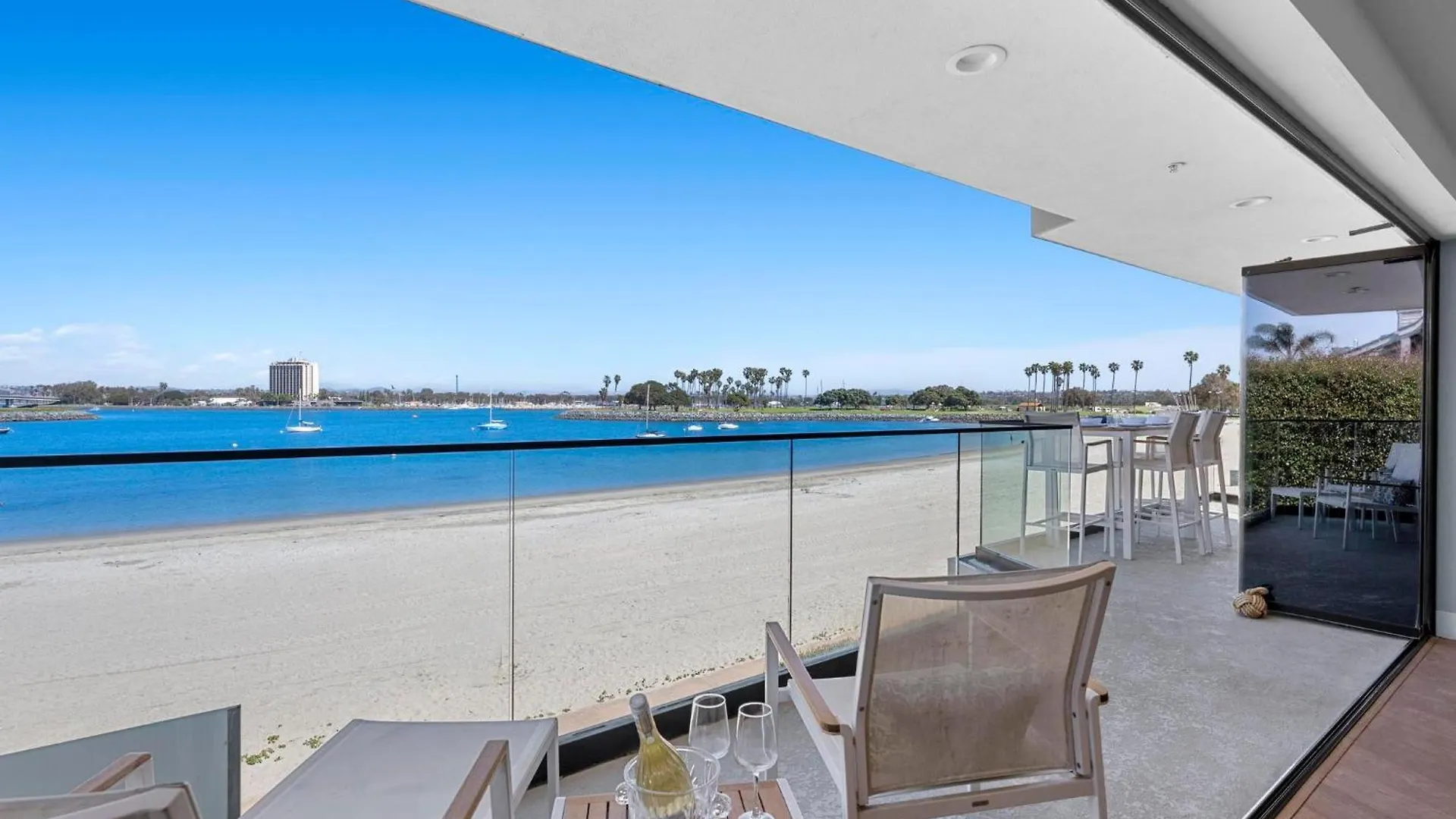 B5396 Bayside Retreat Apartment