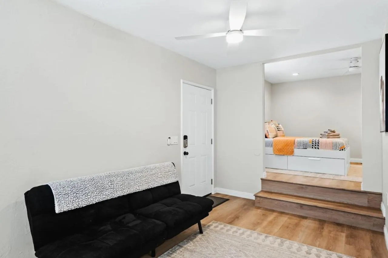Apartament Spacious - Minutes To Everything