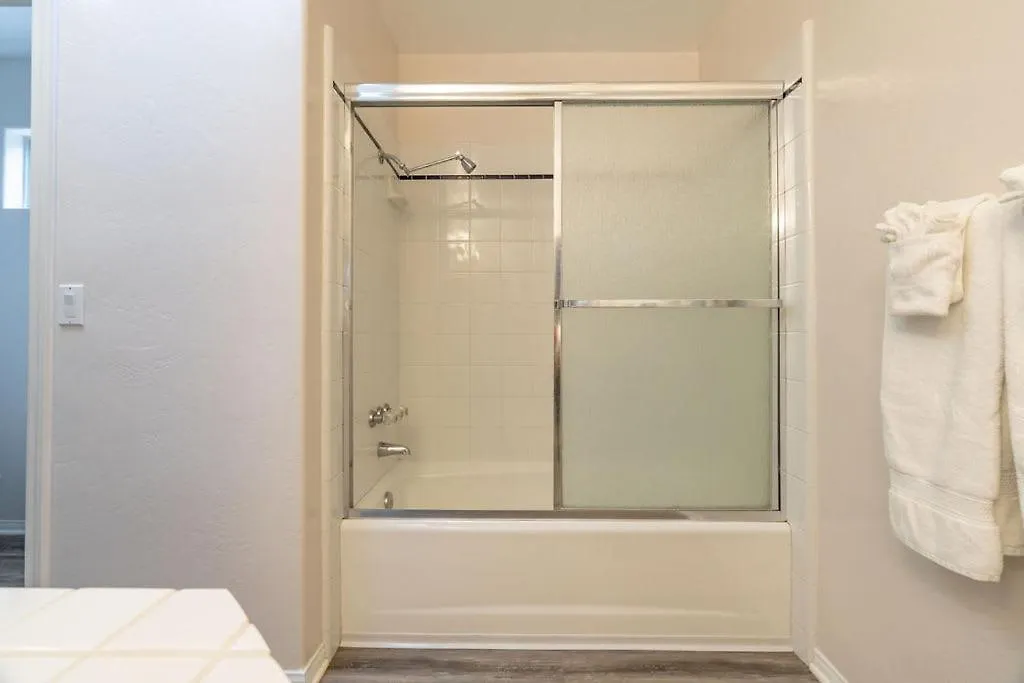 別荘 Sunlit La Jolla Village Gem With Peak Ocean Views *