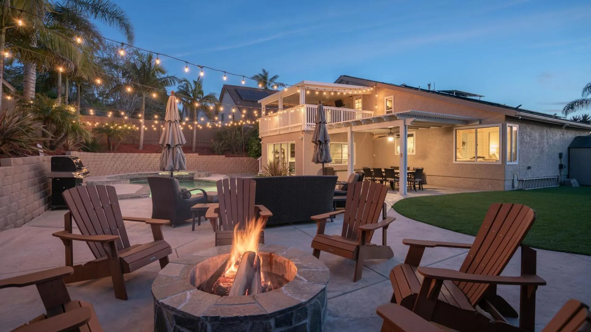 Holiday home Family Getaway - Spa, Pool, And Patio