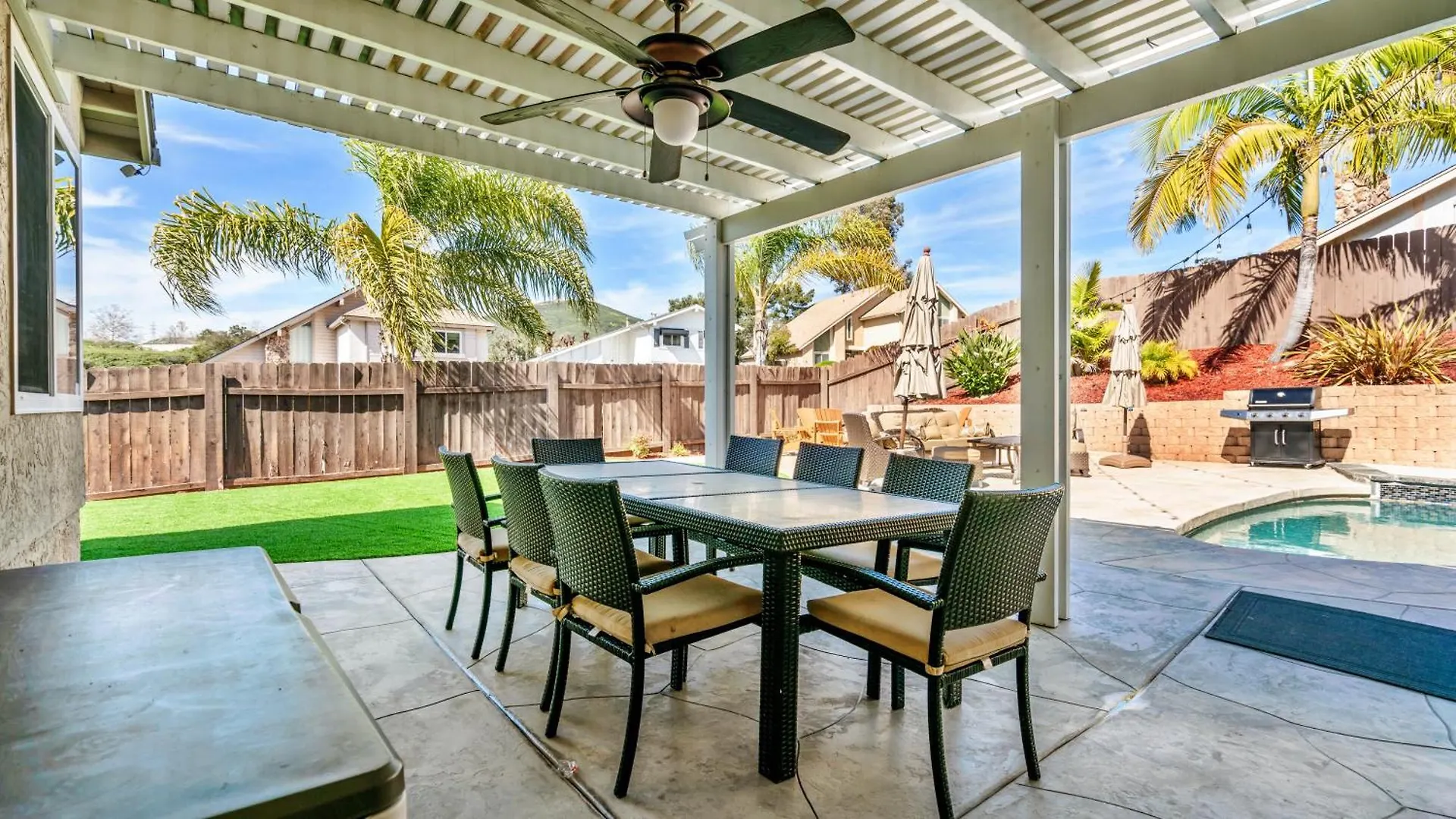 Holiday home Family Getaway - Spa, Pool, And Patio *