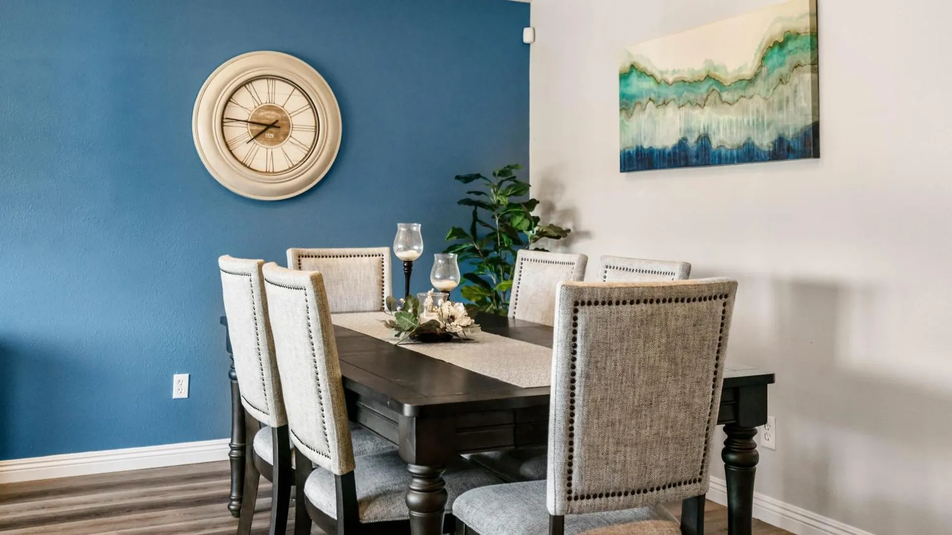 Holiday home Family Getaway - Spa, Pool, And Patio *
