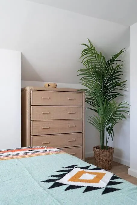 * Bueno Bueno Casita * / 7 Min To Downtown / 4 Bdr Casa de Férias *