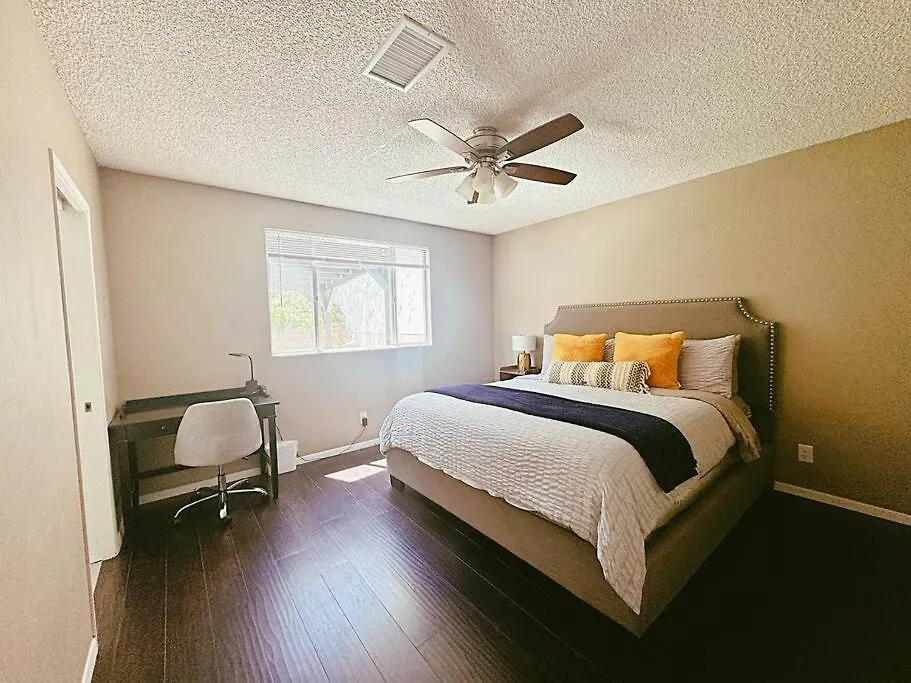 Spacious & Immaculate Haven Near Downtown Sd * サンディエゴ