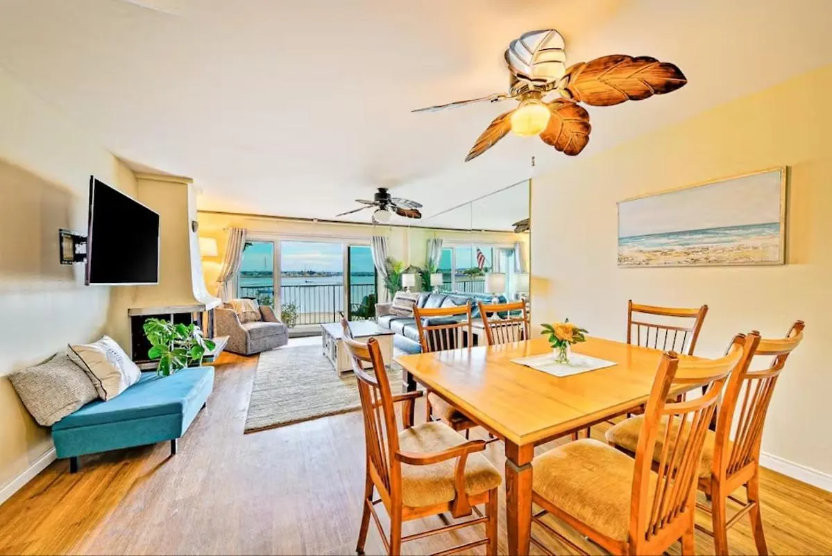 Dreamy Bayside View Family Holiday home *
