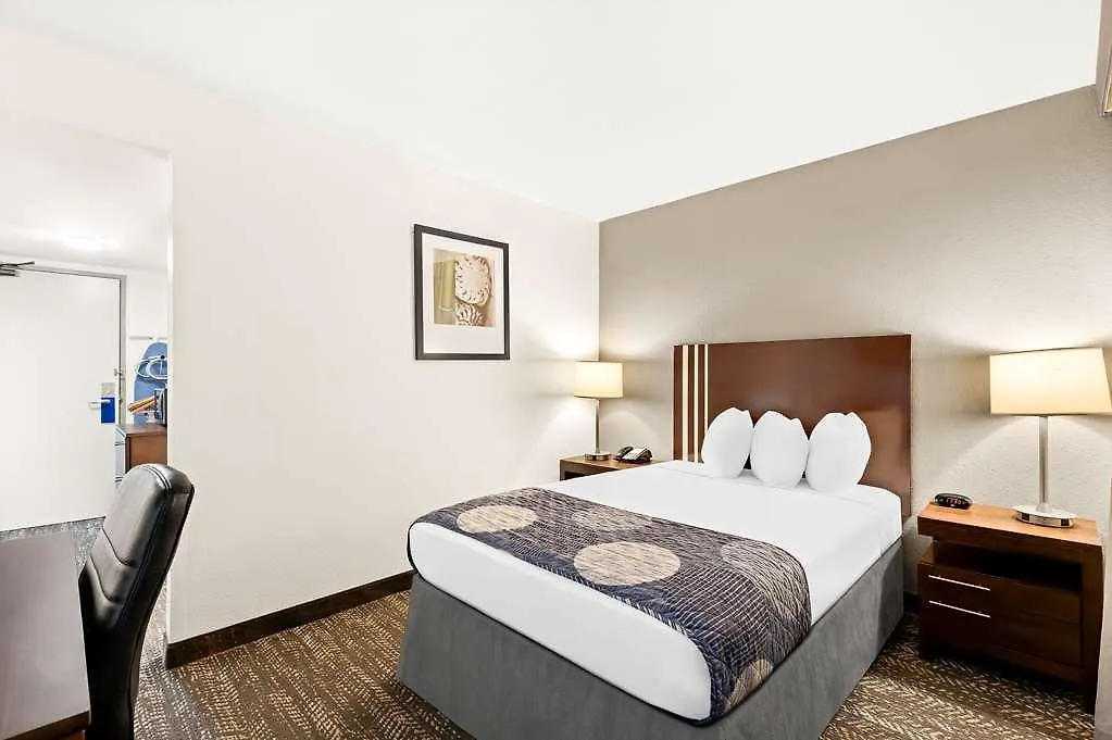 Western Yacht Harbor Hotel San Diego