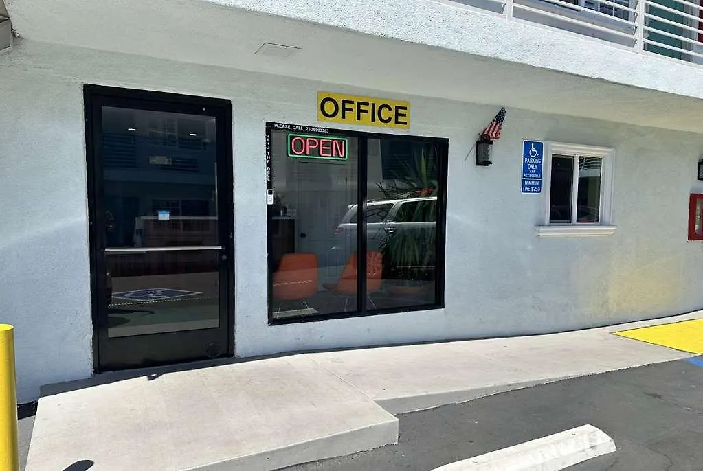 Se *