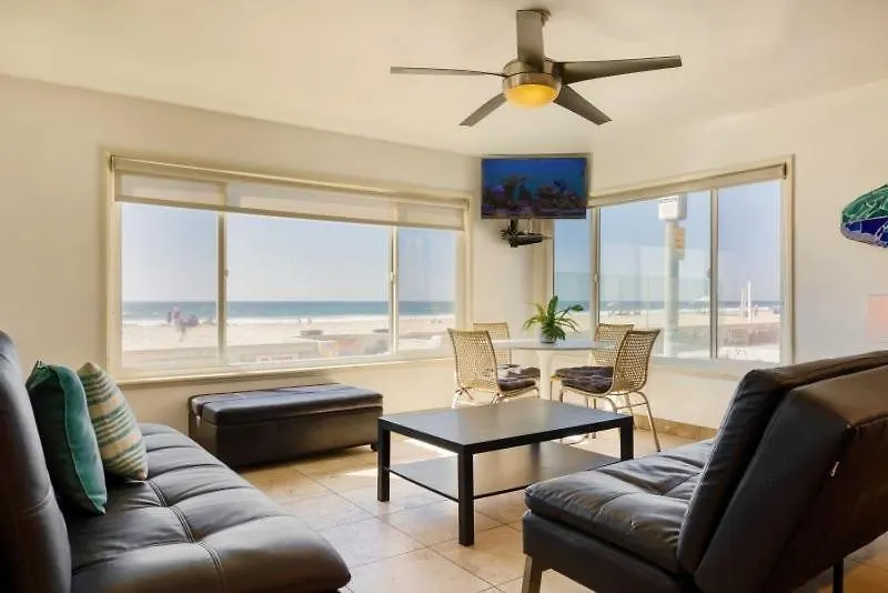 107-oceanfront Lux 1-7 Holiday home