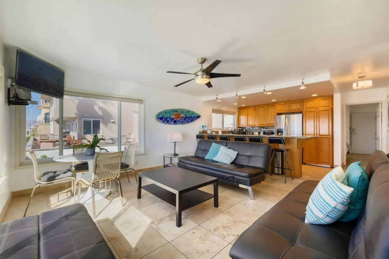 107-oceanfront Lux 1-7 Holiday home
