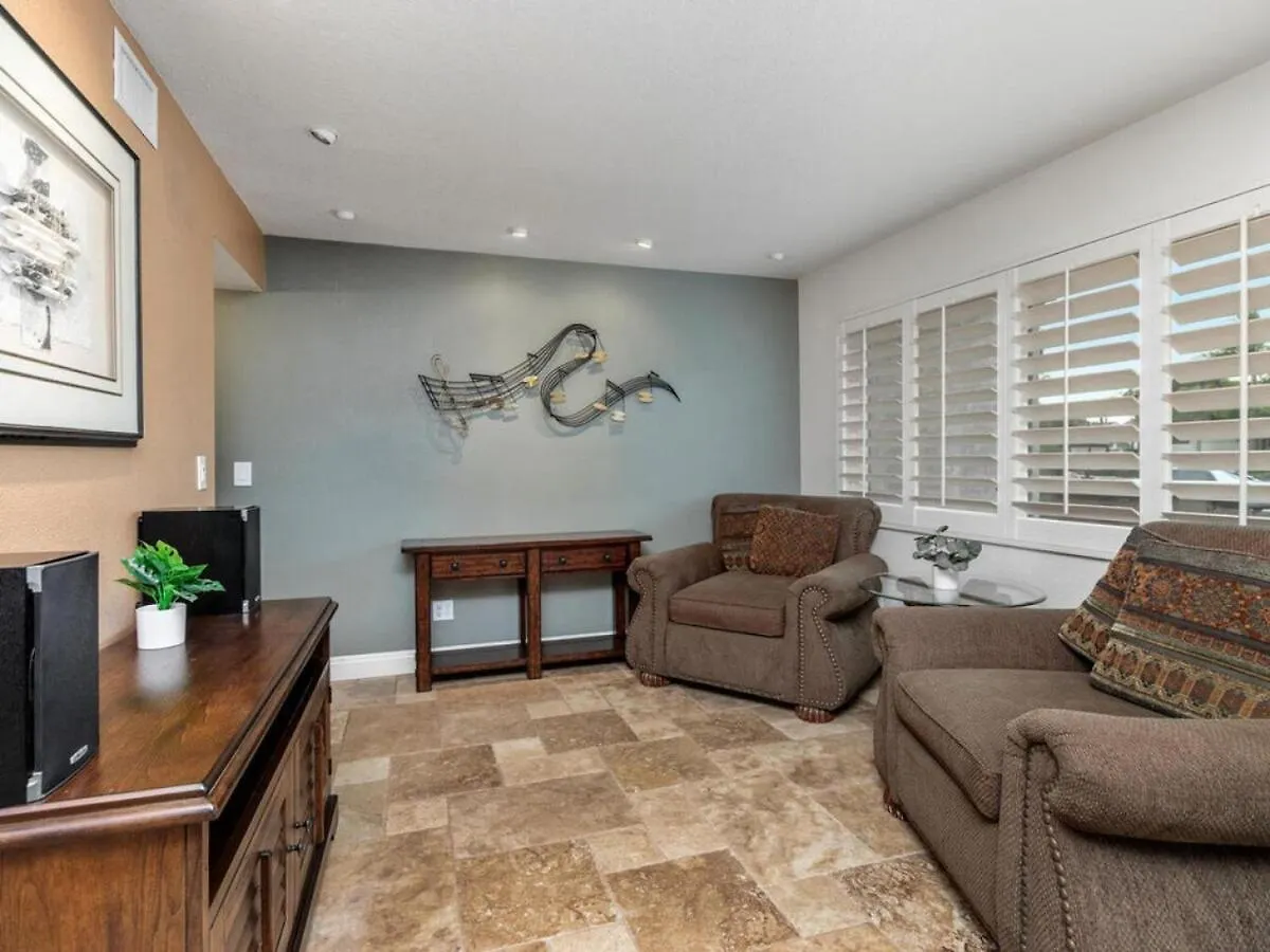 At First Sight - 5bd 3,5bth *