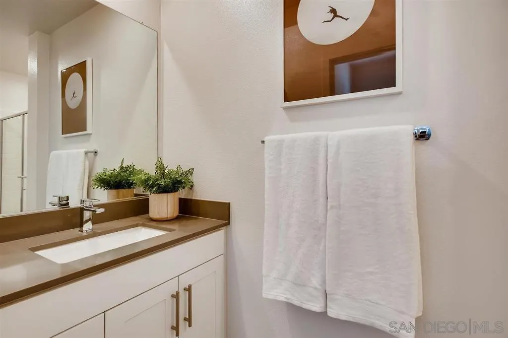 Smitten By - 4-bed 3,5-bath 샌디에이고