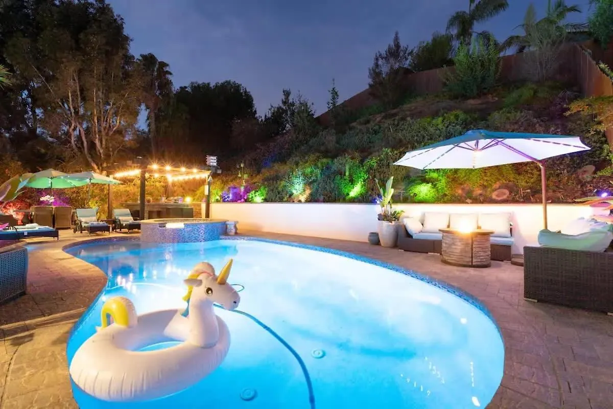 Luxurious Family 5 Bedroom Getaway * San Diego