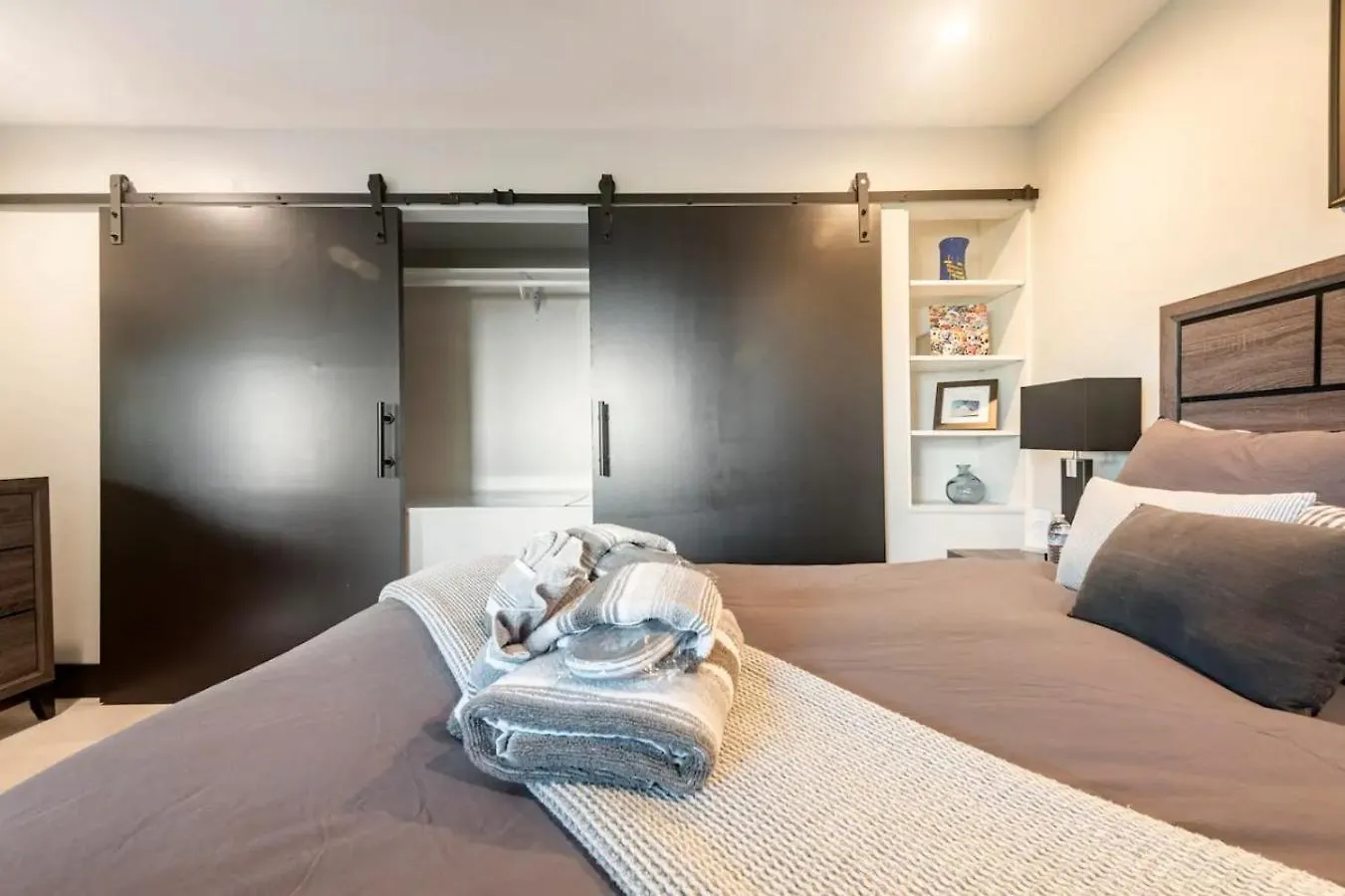 Contemporary Ocean Sunset Views With Firepit Pt Loma Close To Plnu Apartment *