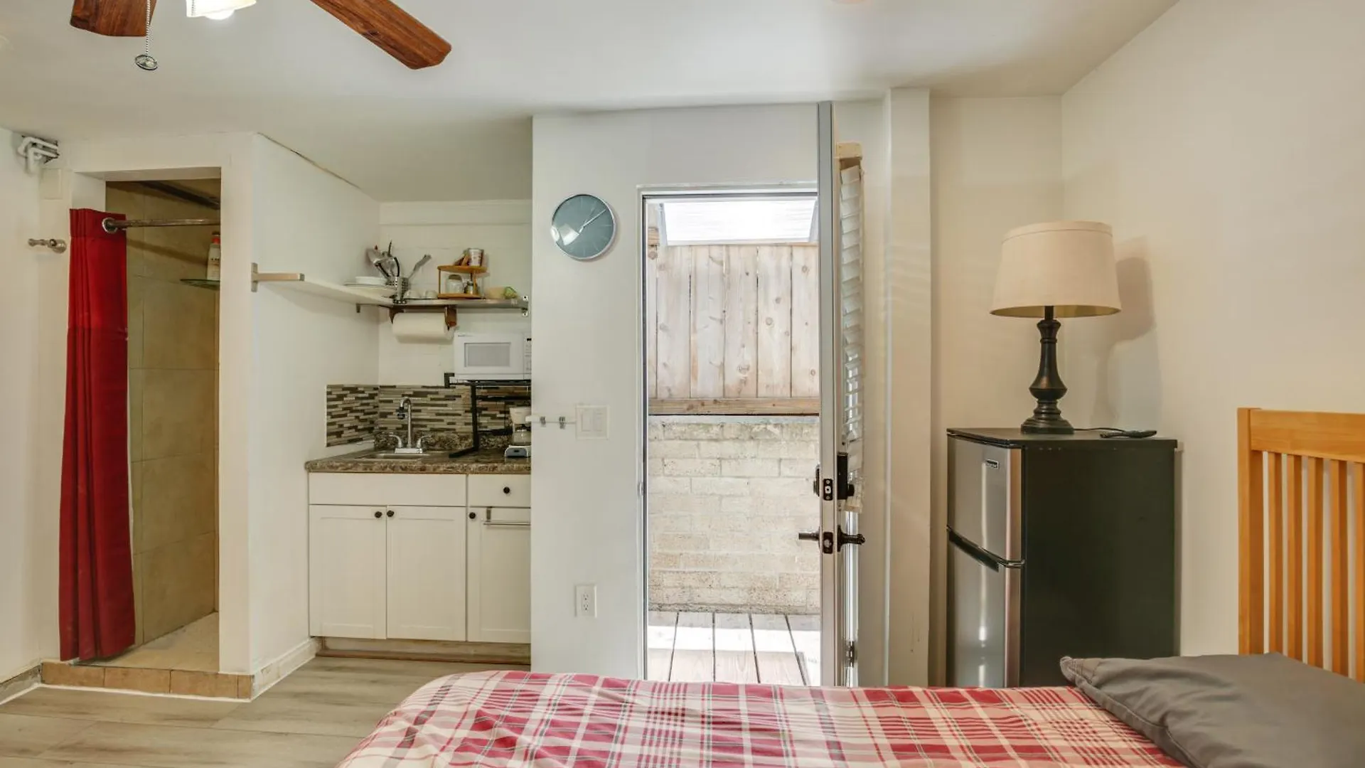 Micro-studio 7 Mi To Coronado Beach! Apartment San Diego