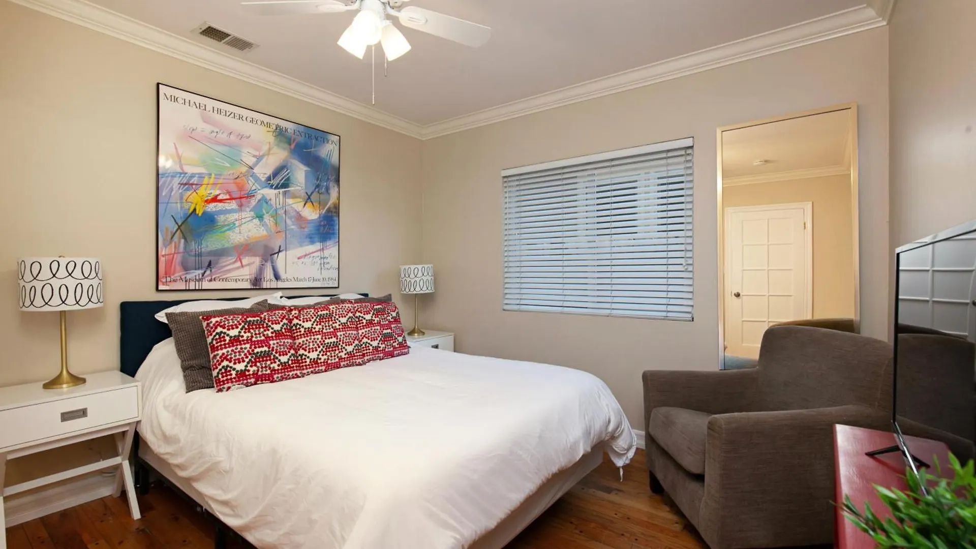 Hillcrest 3 Bedroom Charming Private By Shops & Restaurants Holiday home