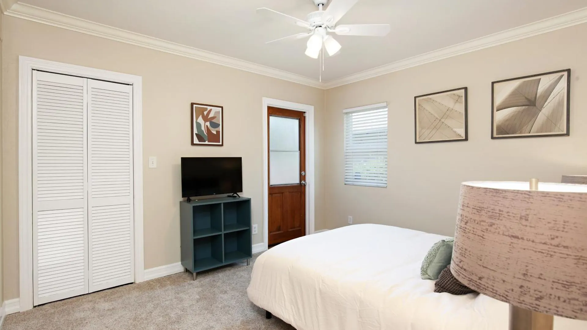 Holiday home Hillcrest 3 Bedroom Charming Private By Shops & Restaurants *