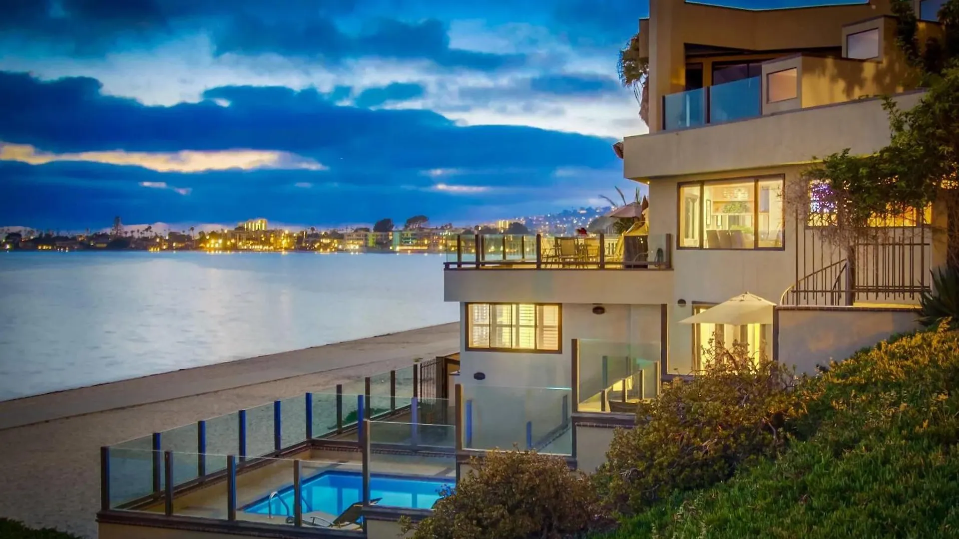 Riviera By Avantstay Beachfront Private Access Poolhot Tub Oceanview San Diego