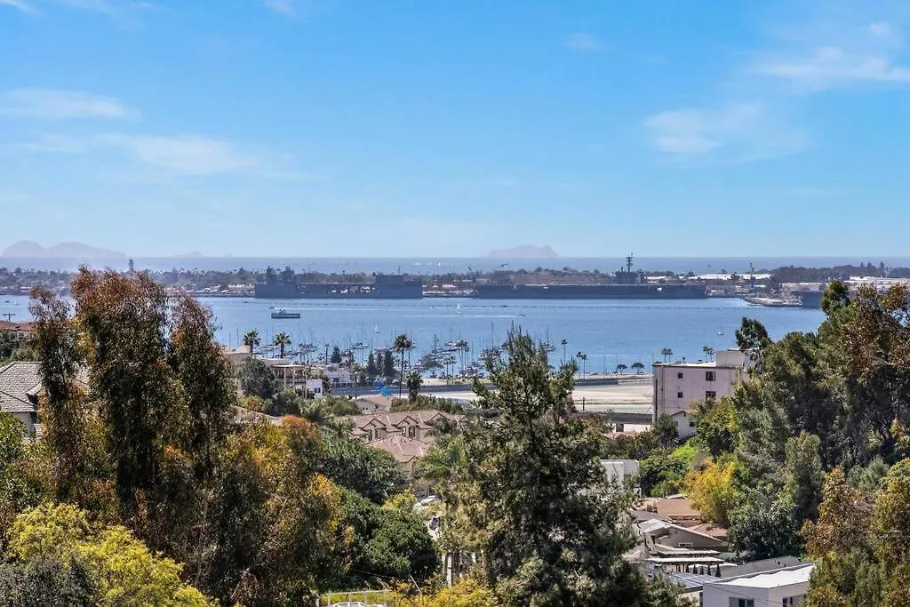 Ventana Vista, Ocean View *