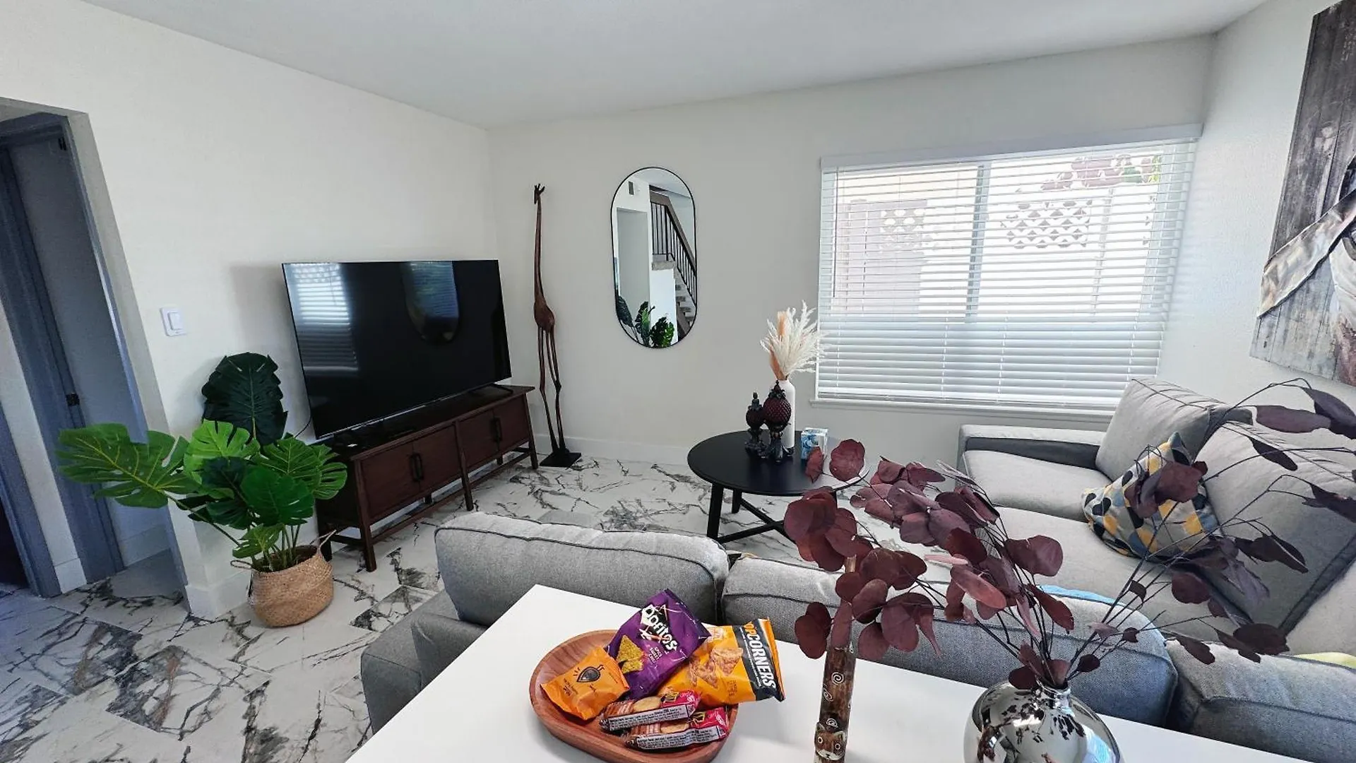 Beautiful House In Mira Mesa *