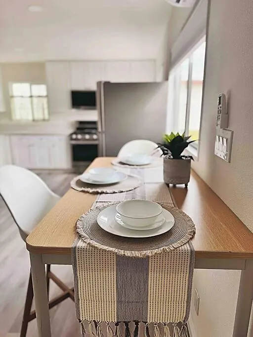 Semesterbostad Sunny Retreat Huge Single Level With Large Yard *