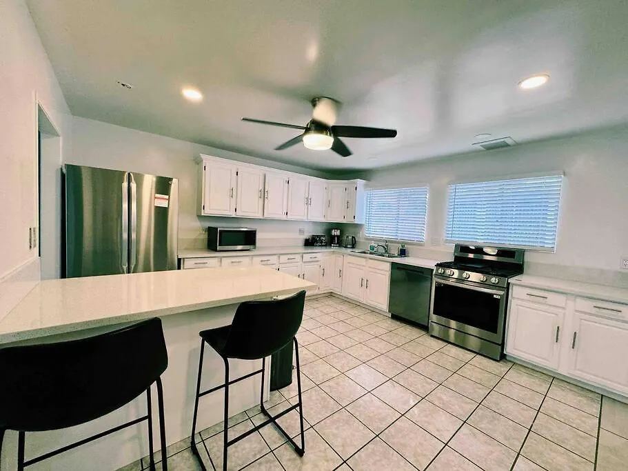 Semesterbostad Sunny Retreat Huge Single Level With Large Yard San Diego