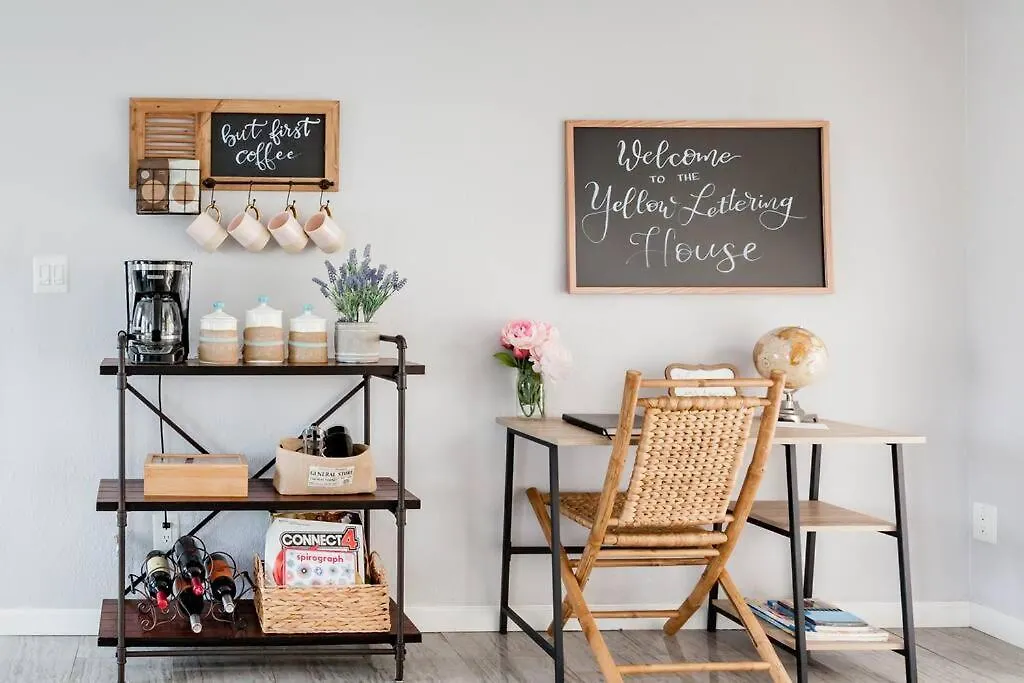 Creative Haven Chic 3-bedroom With Artistic Touches * San Diego