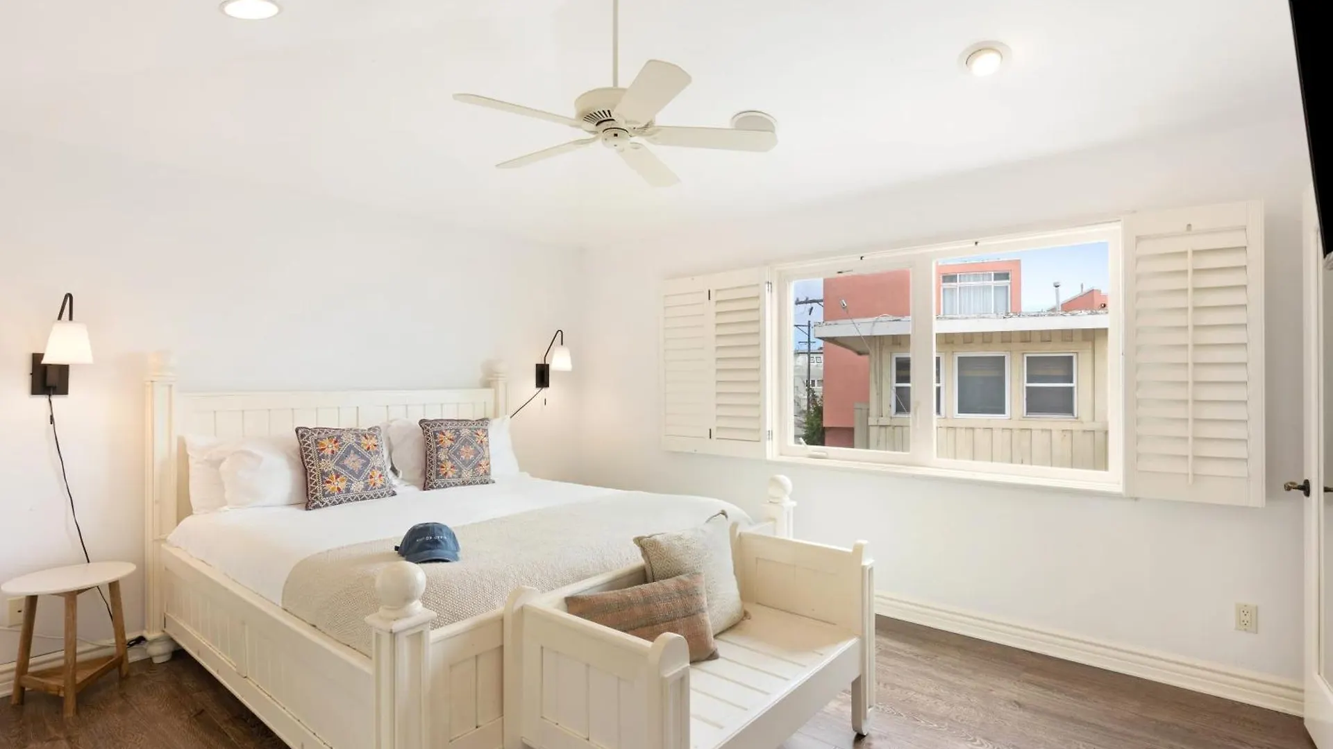 Shoreline By Avantstay Spectacular Beachfront W Fire Pit Pool Table Hébergement de vacances *