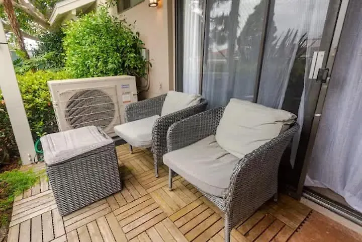 Living With Pool & Tennis Minutes To Del Mar Beaches