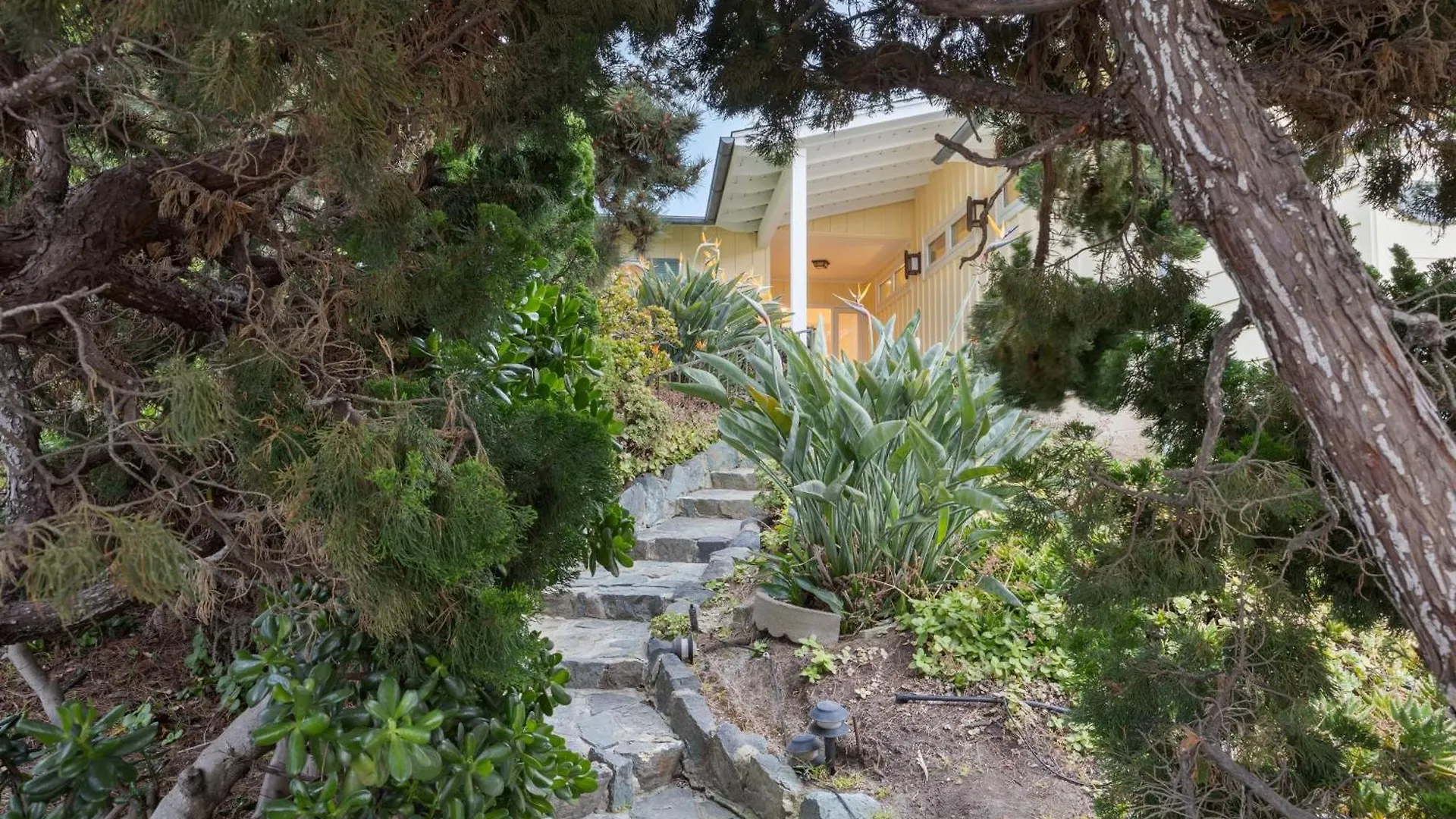 La Jolla Living By Avantstay A Location Private Backyard Lounge