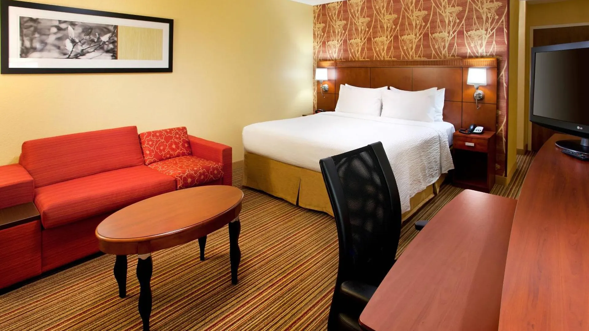 Courtyard By Marriott Sorrento Valley Hotel 3*
