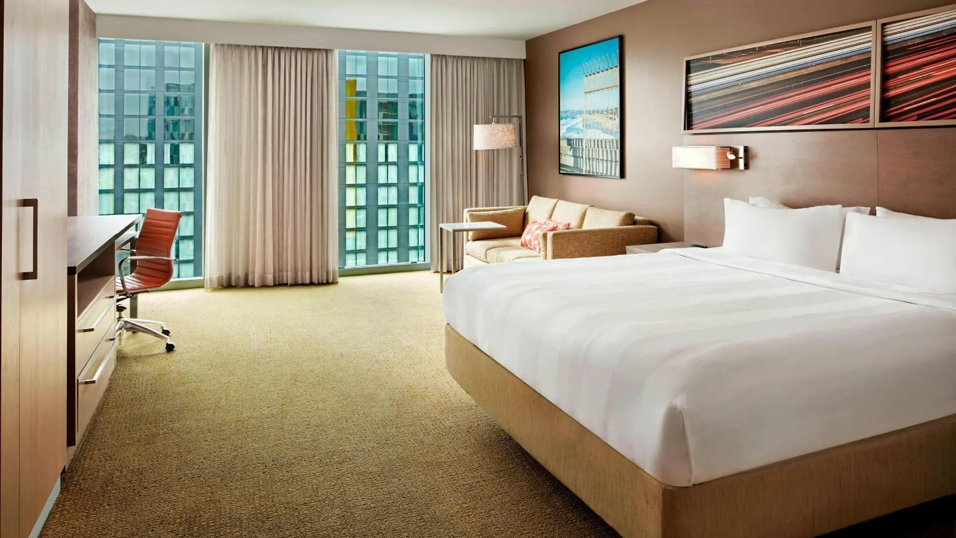 By Marriott Downtown/bayfront San Diego