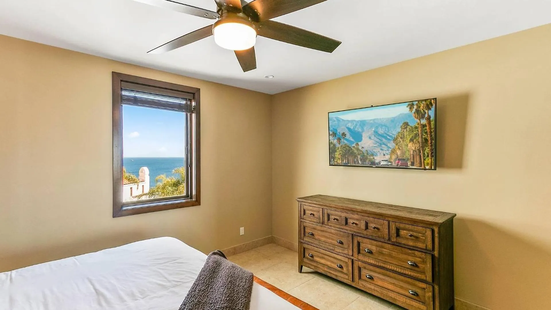 Holiday home Casa Tortuga By Avantstay Ocean View Golf Cart