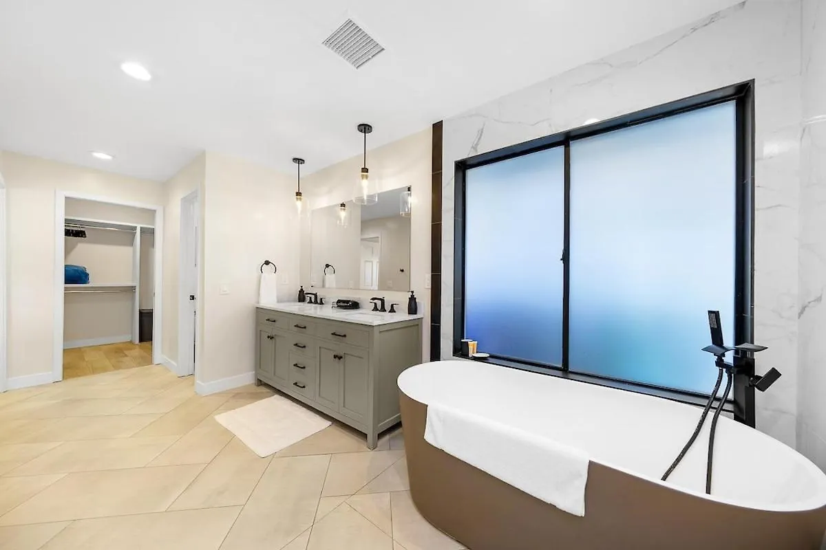 Villa Sunset Cliffs Spectacular Oceanfront San Diego