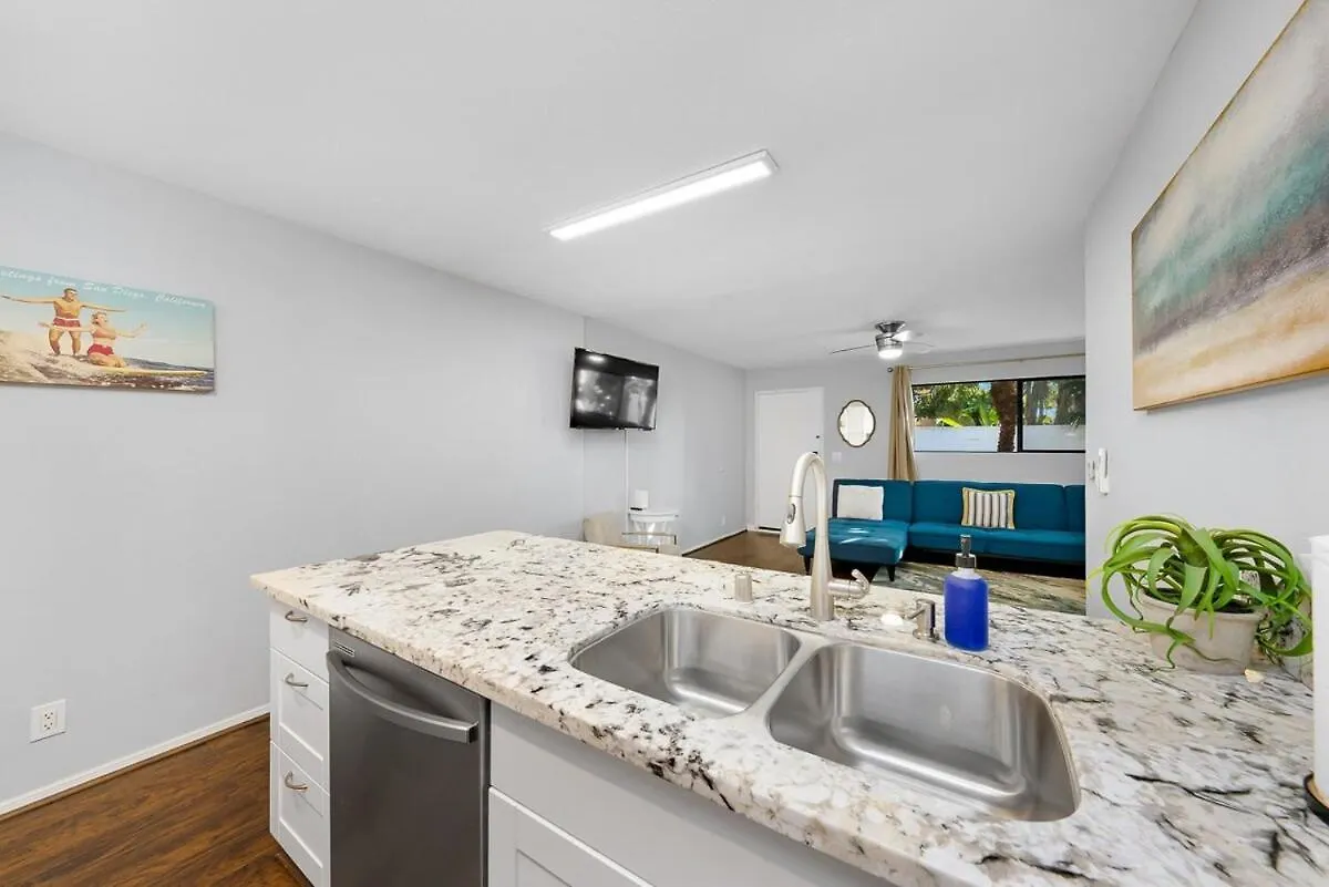 Sunset Cliffs Spectacular Oceanfront *