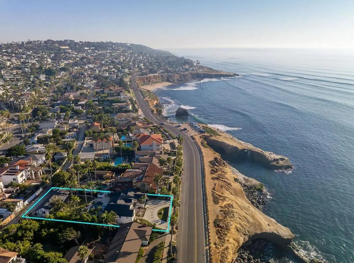 Villa Sunset Cliffs Spectacular Oceanfront