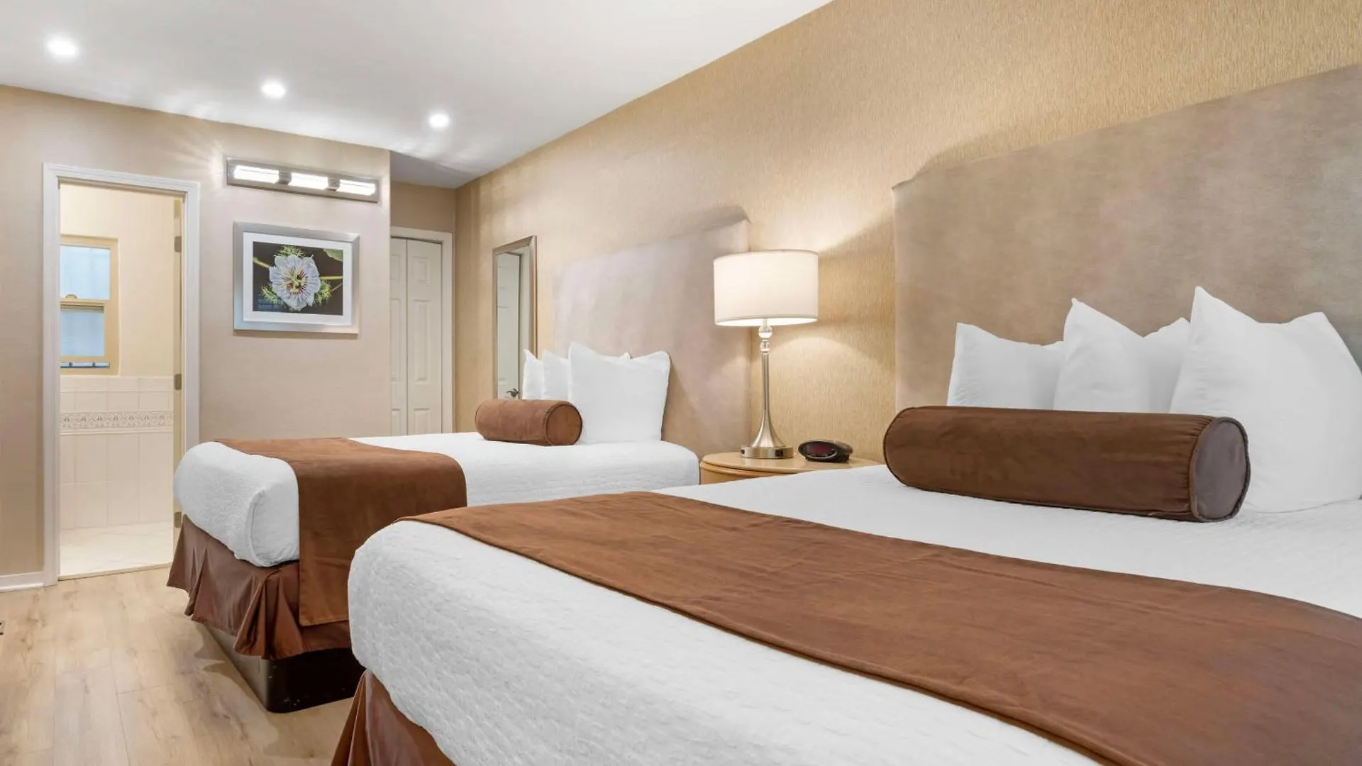 Best Western Downtown Hotel 3*