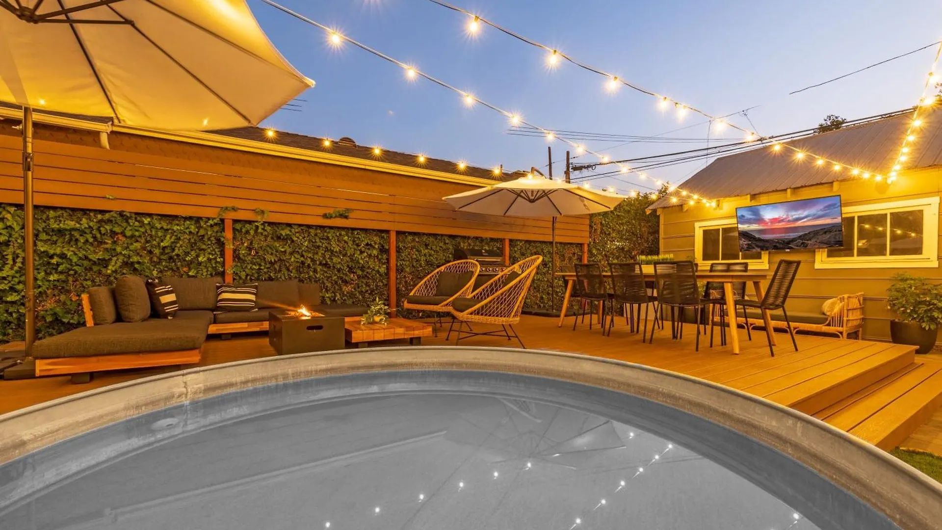Casa Clandestino - Heated Pool Near Dining & Shops *