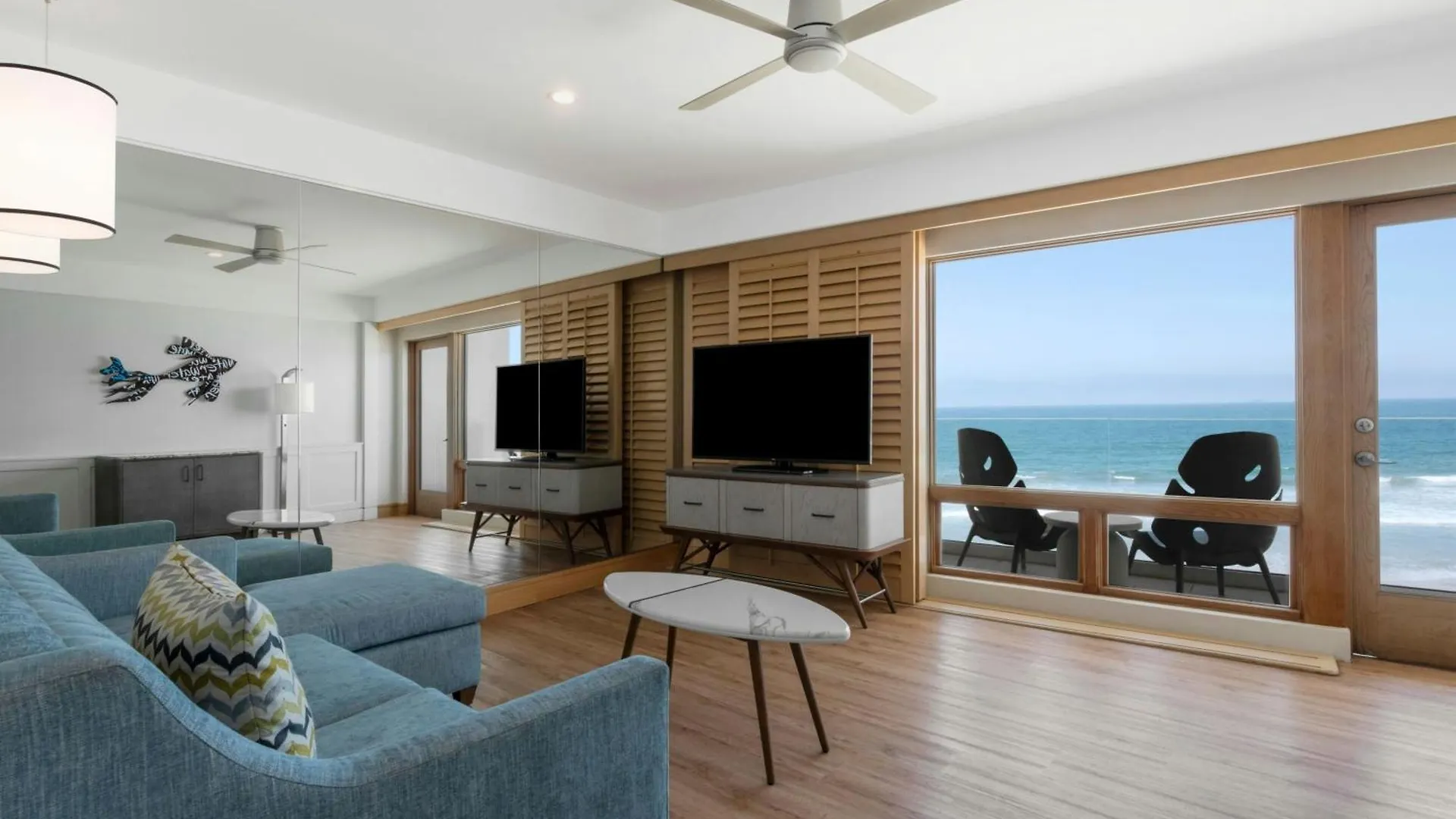 Pier South Resort, Autograph Collection