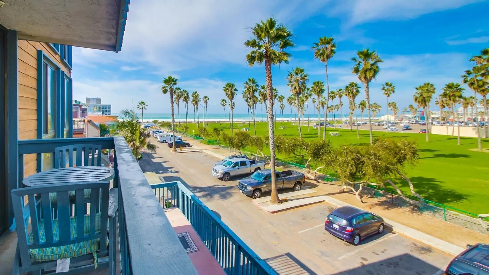 Holiday home Belmont Patio - Ocean View Pet Friendly Patio & Garage- 5113 *
