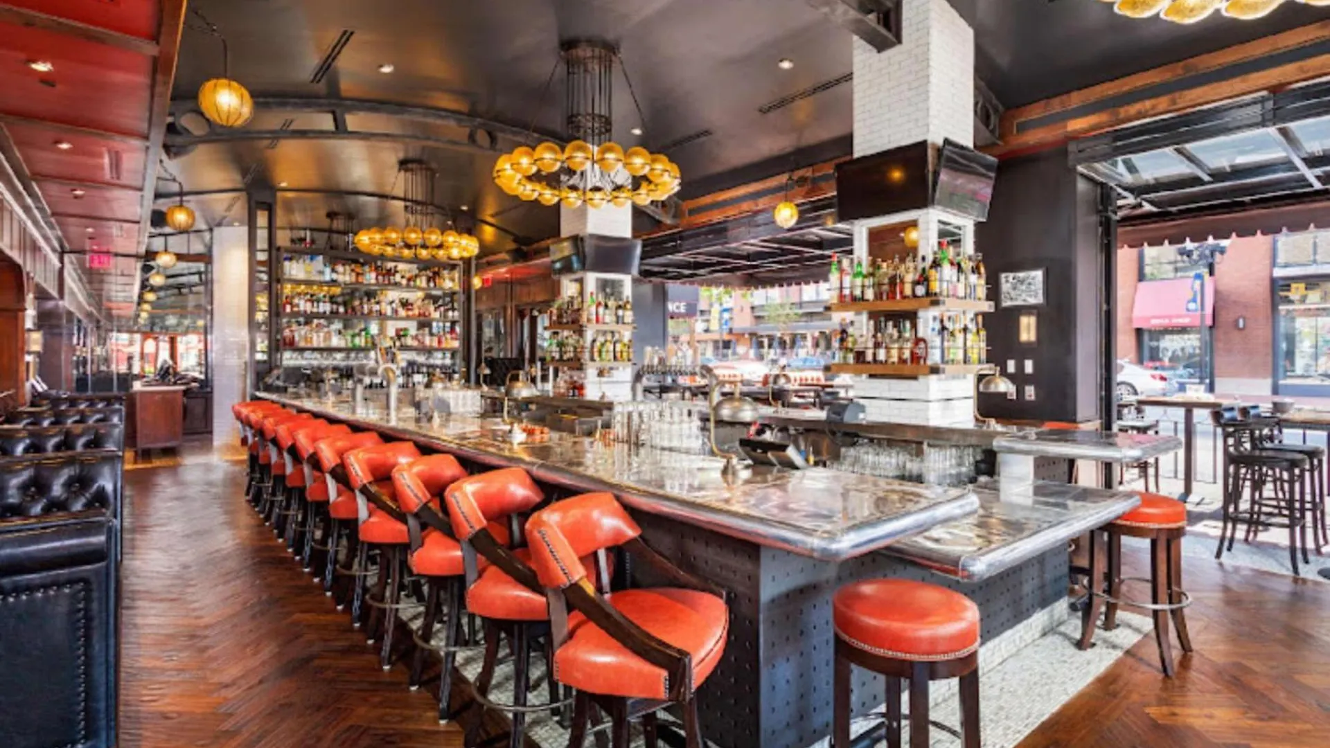 Hilton Gaslamp Quarter Hotel 4*