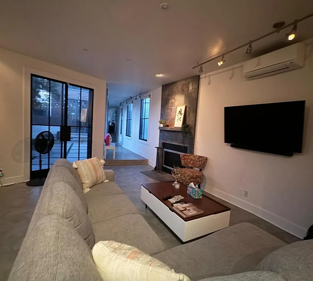 Villa Close To Ocean And *