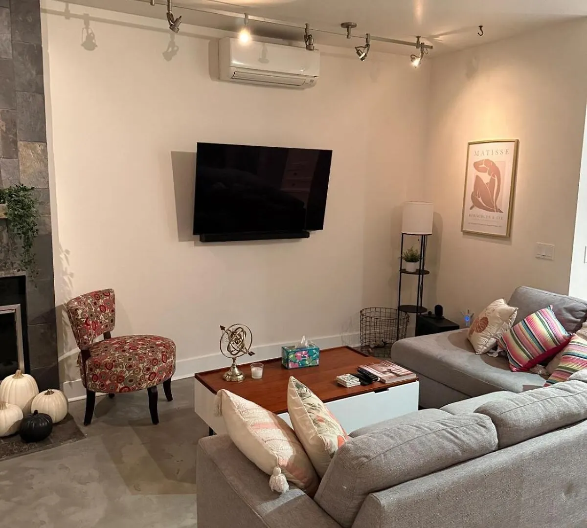 Villa Close To Ocean And
