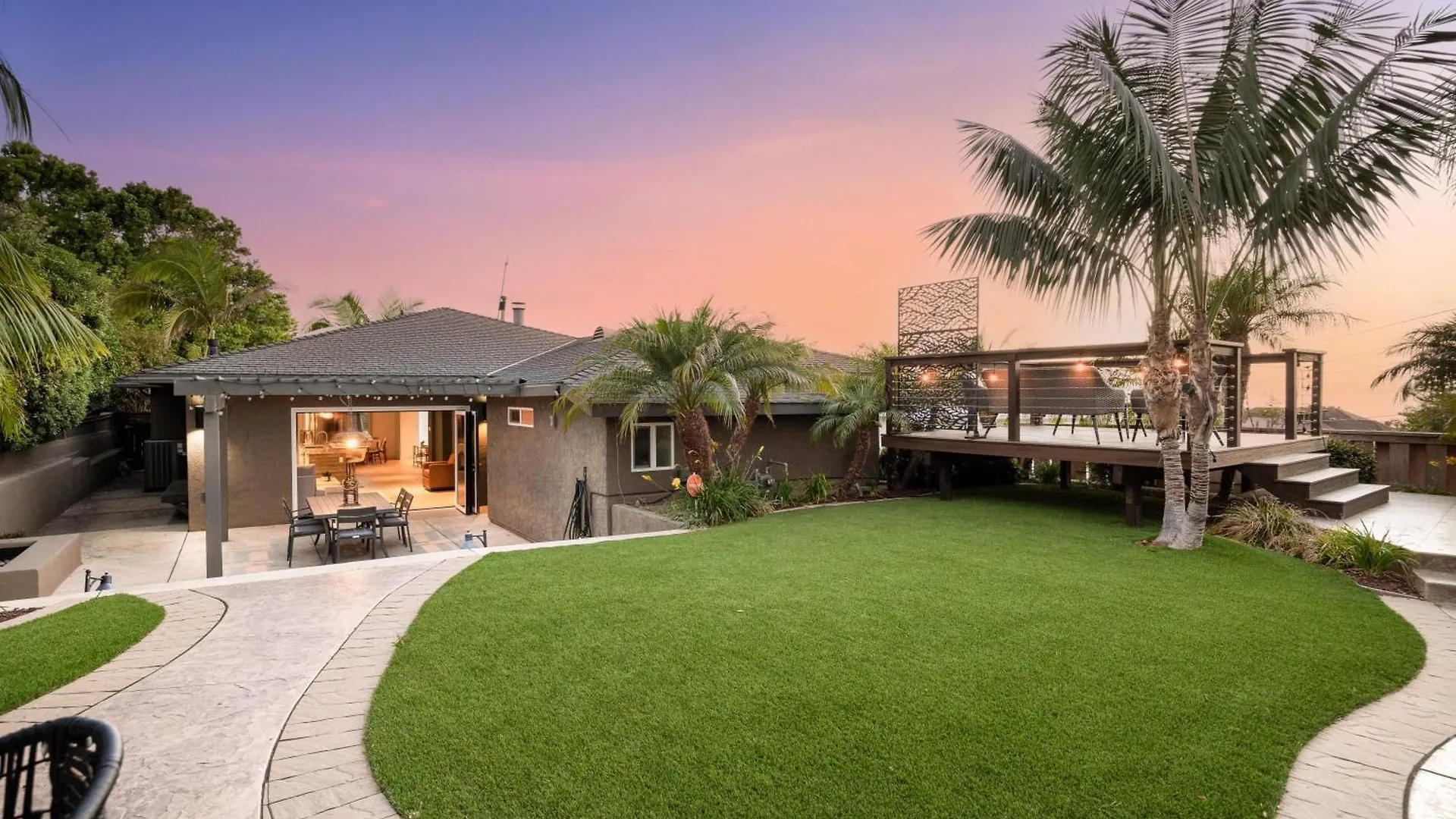 Ocean Views W Stunning Sunsets By The Firepit Holiday home *