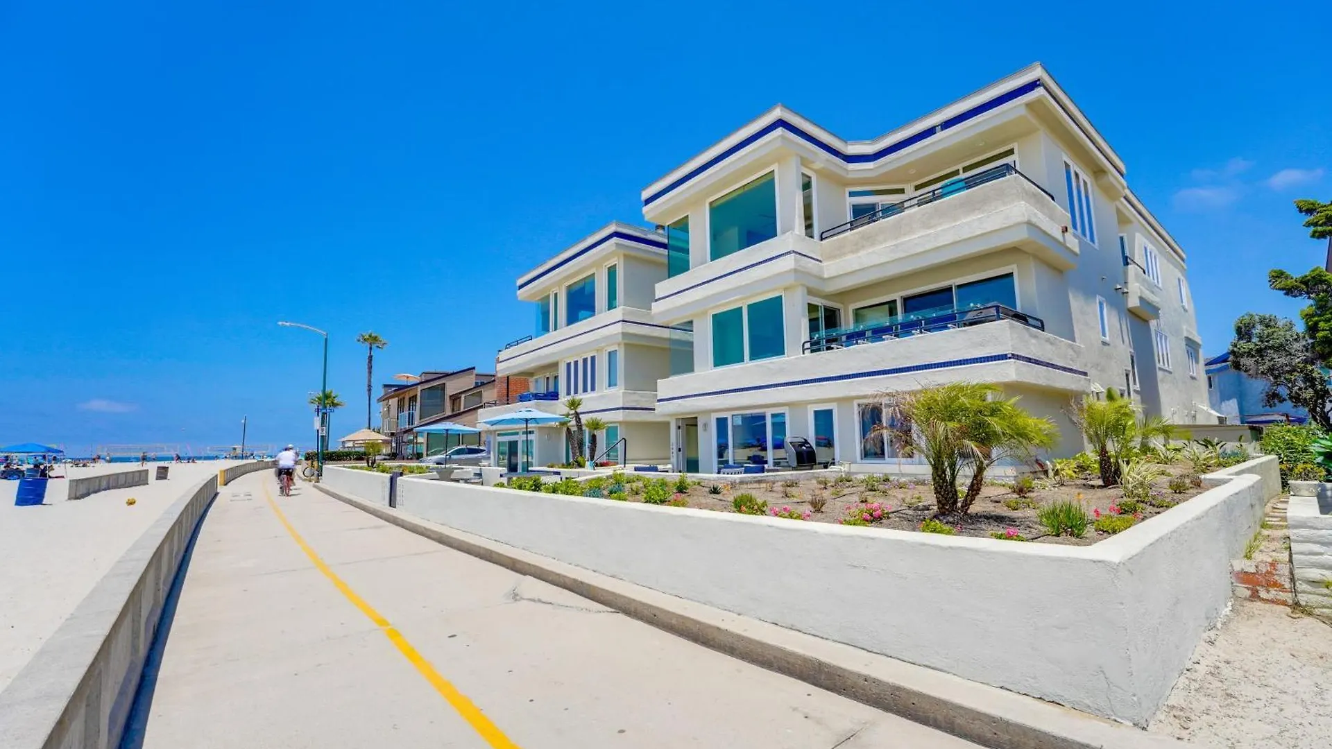 S2685 - San Luis Rey Paradise