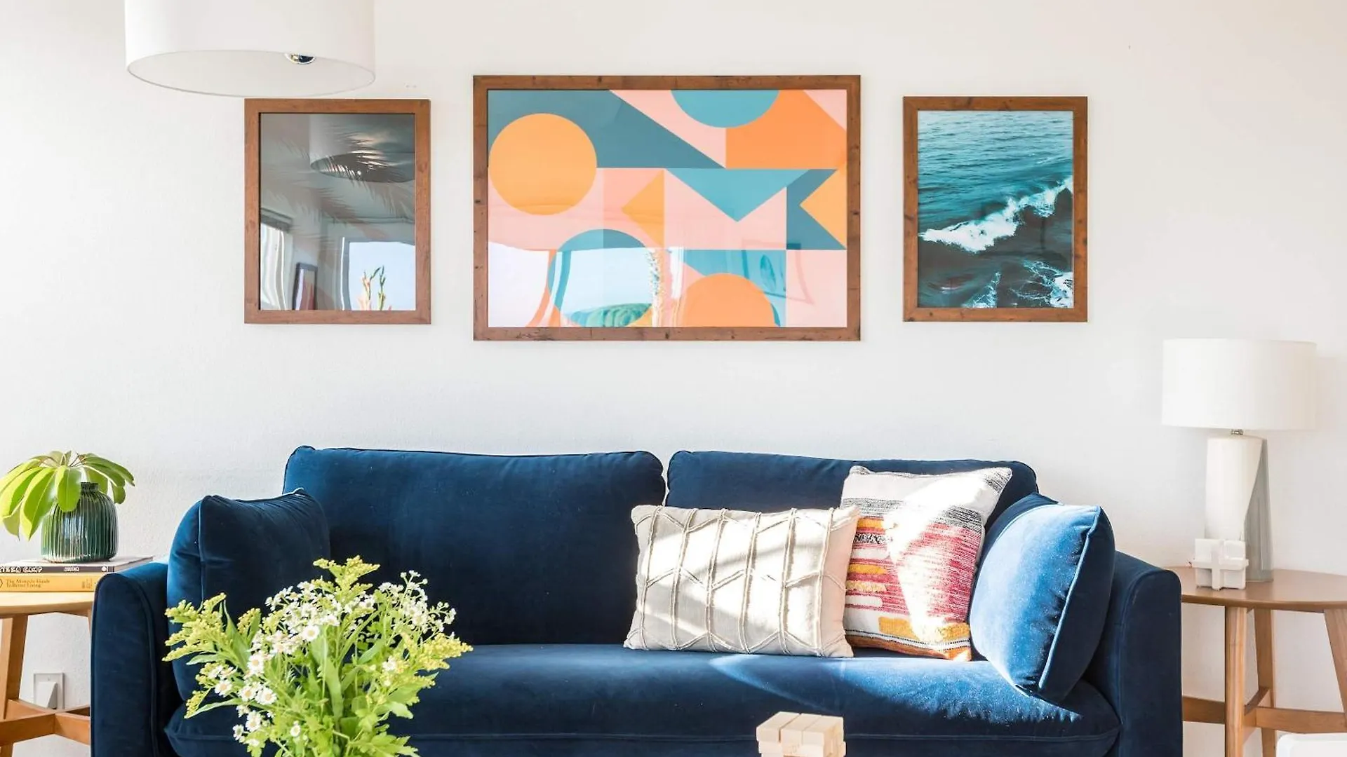 Walk To The Stylish Coastal Retreat *