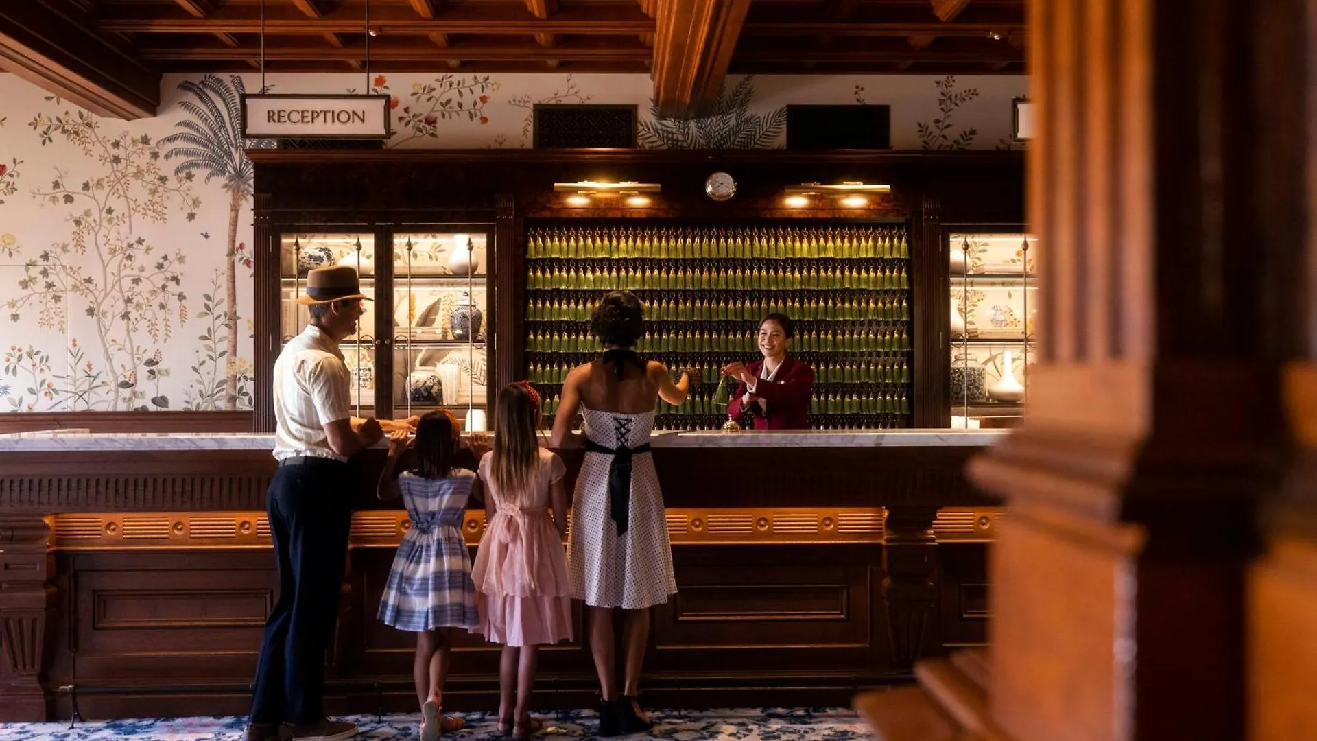 Del Coronado, Curio Collection By Hilton San Diego