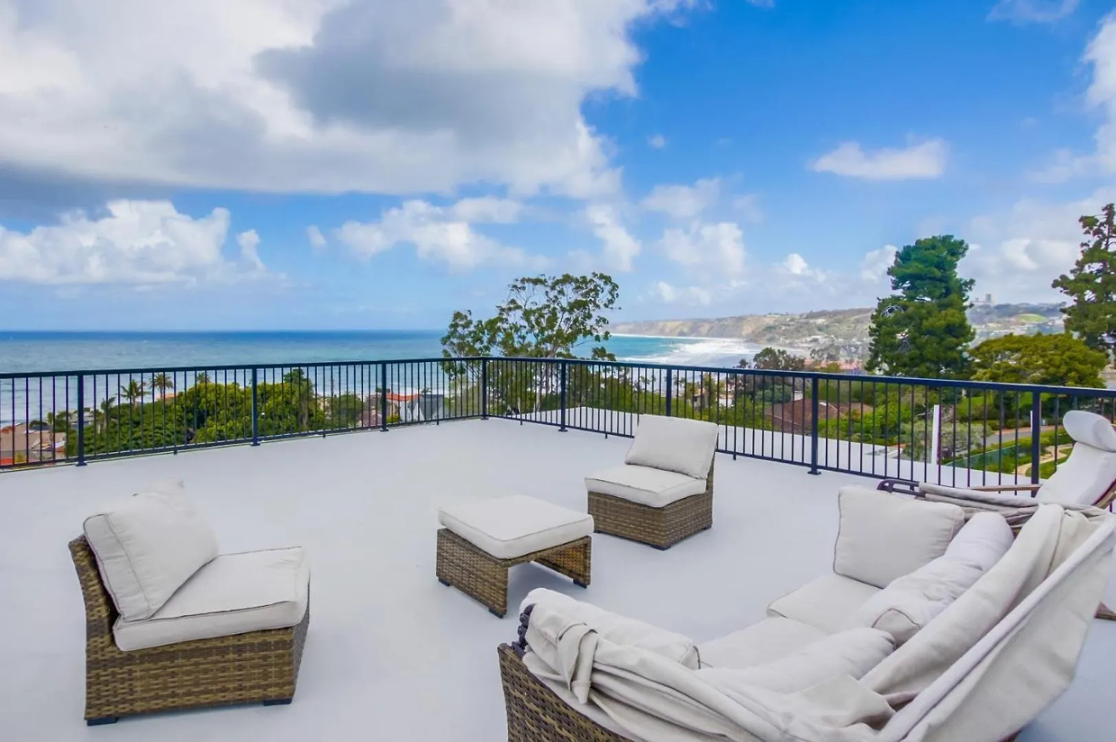 Semesterbostad 360 Rooftop View Ocean Breeze 6 Min To Beach *
